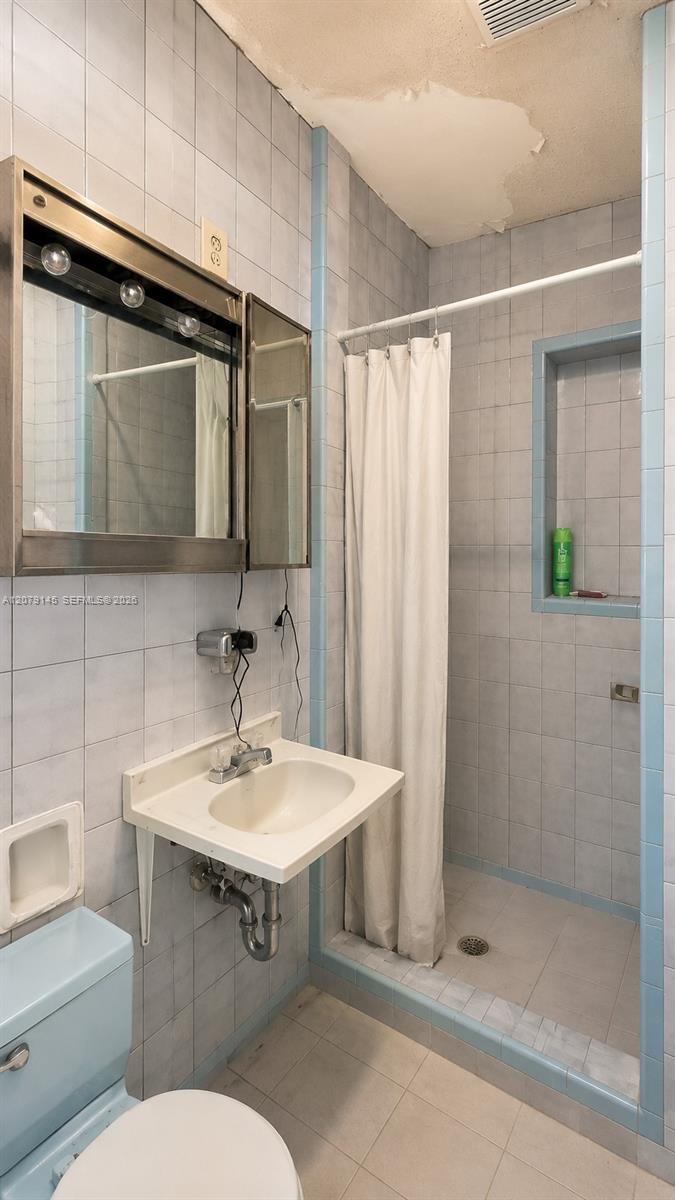 3441 NW 17th Street