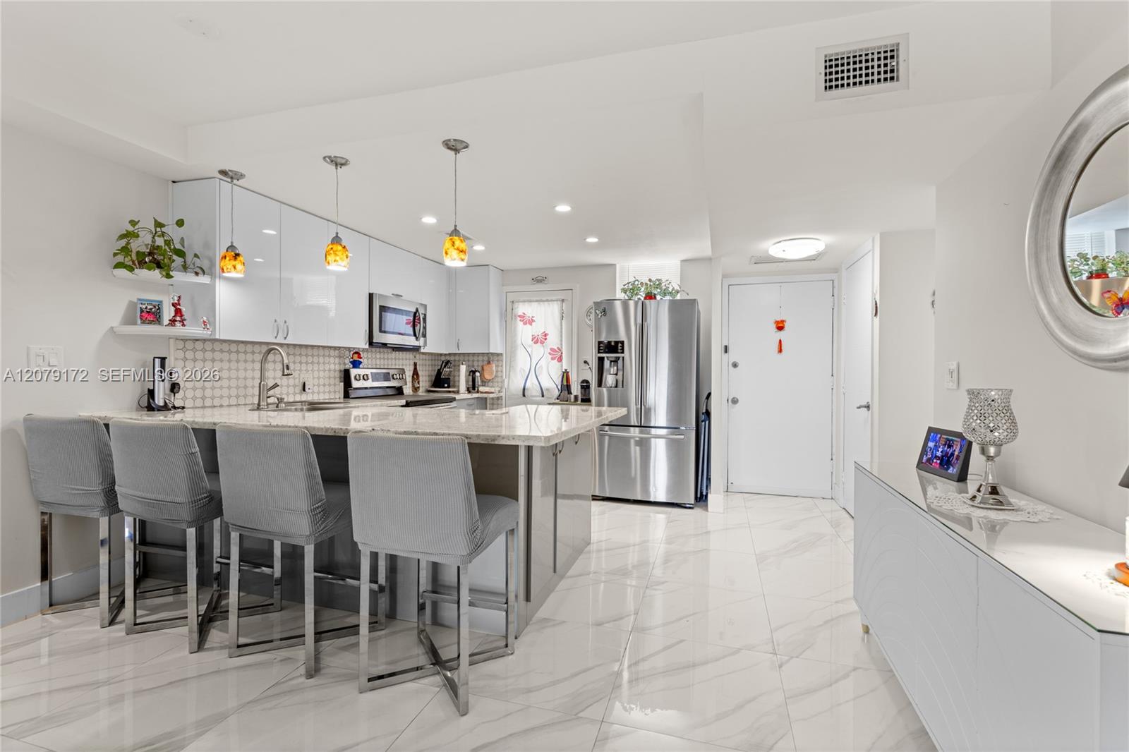 2855 Leonard Drive
