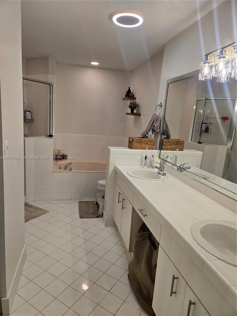 11464 NW 50th Terrace