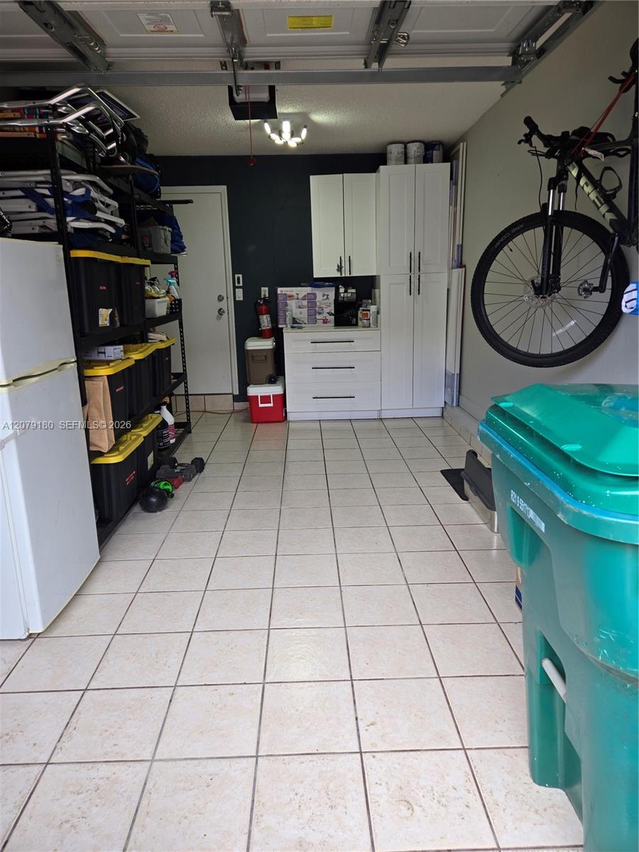 11464 NW 50th Terrace