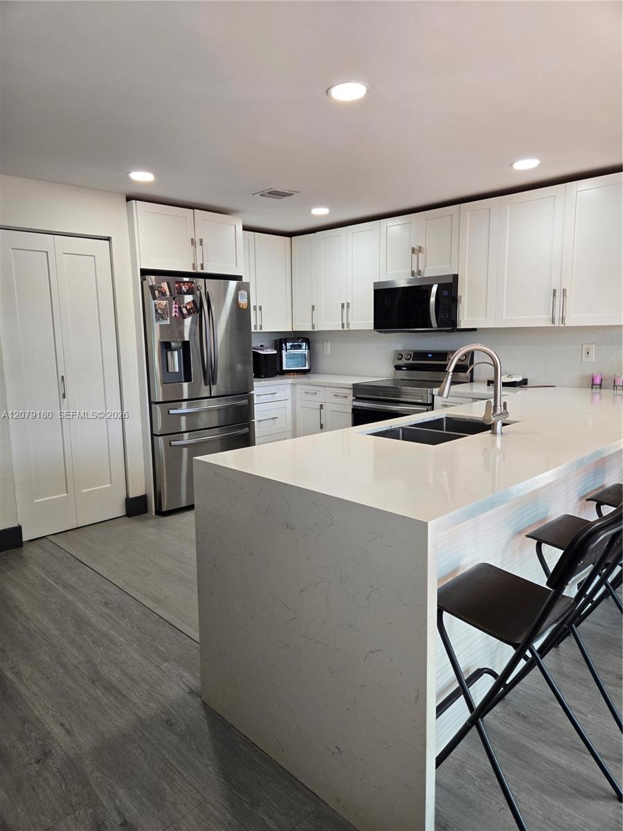 11464 NW 50th Terrace