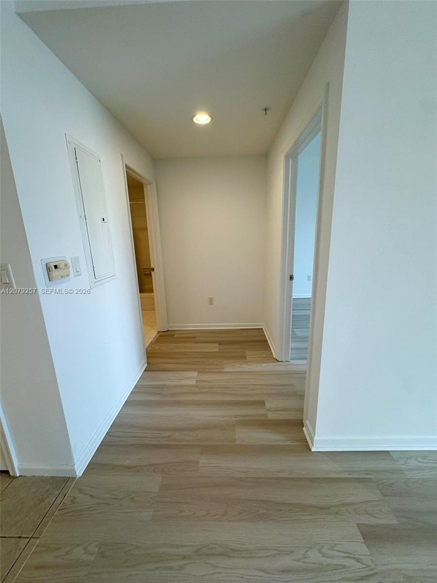 10 Aragon Avenue