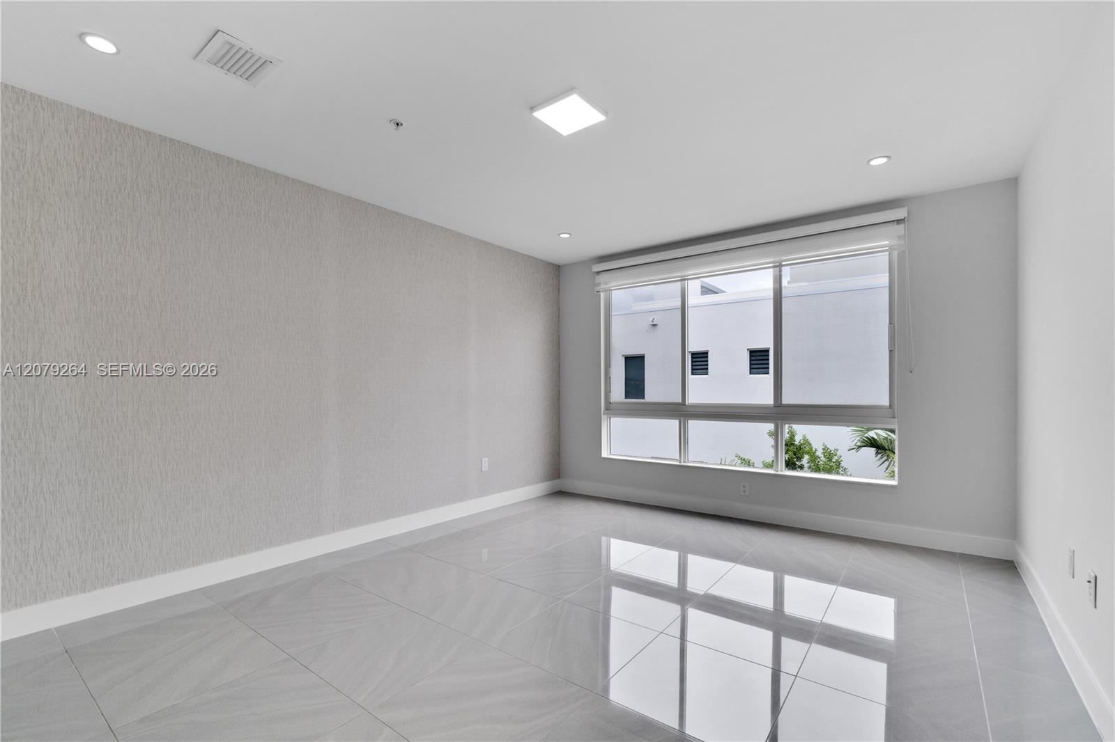 10517 NW 66th Street