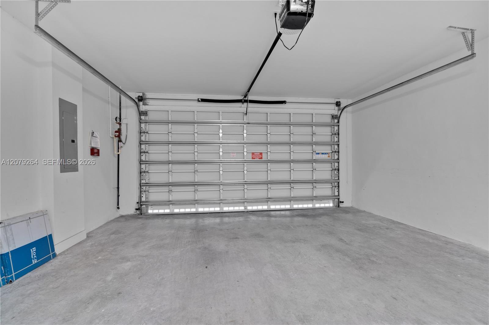 10517 NW 66th Street
