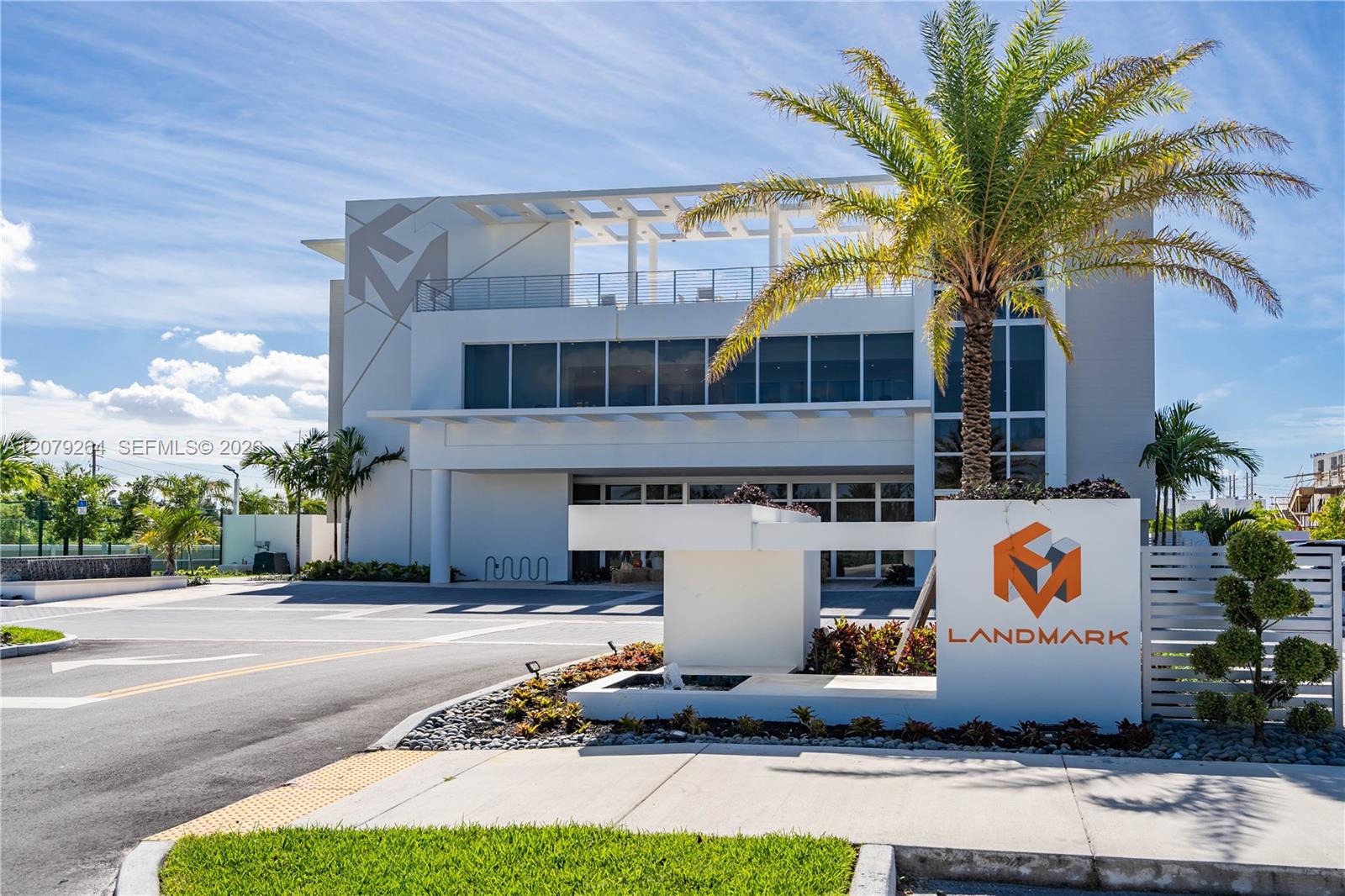 10517 NW 66th Street