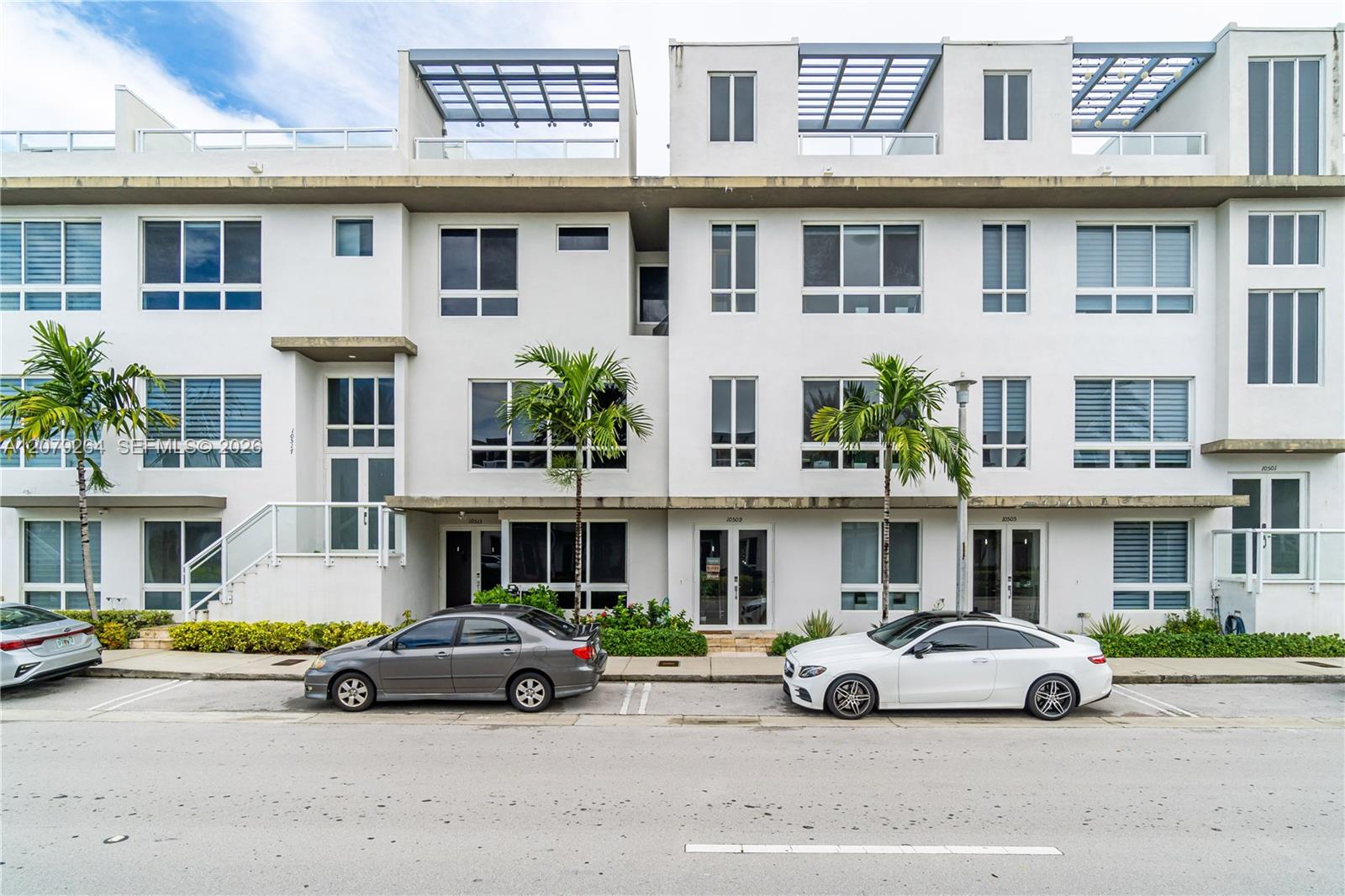 10517 NW 66th Street