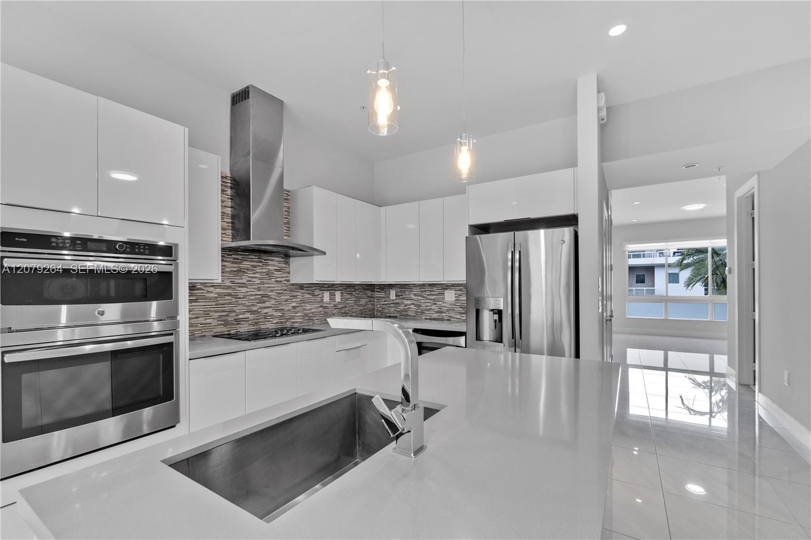 10517 NW 66th Street