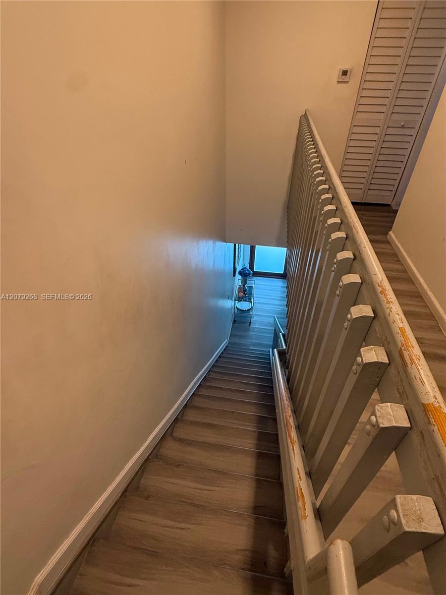 916 NW 8th Street