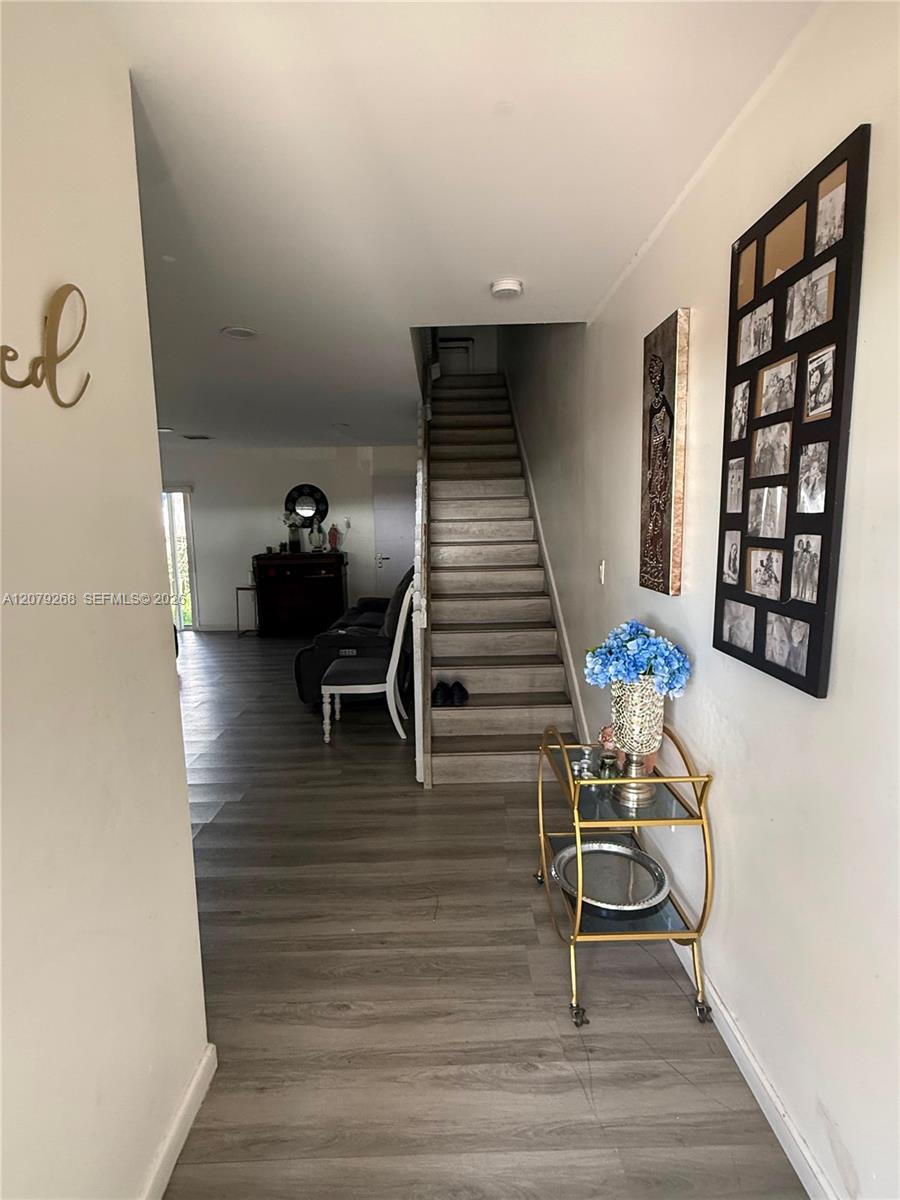 916 NW 8th Street