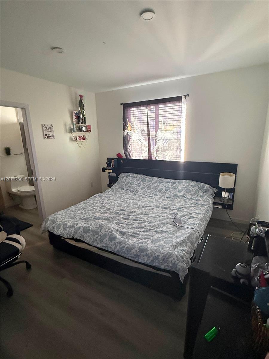 916 NW 8th Street