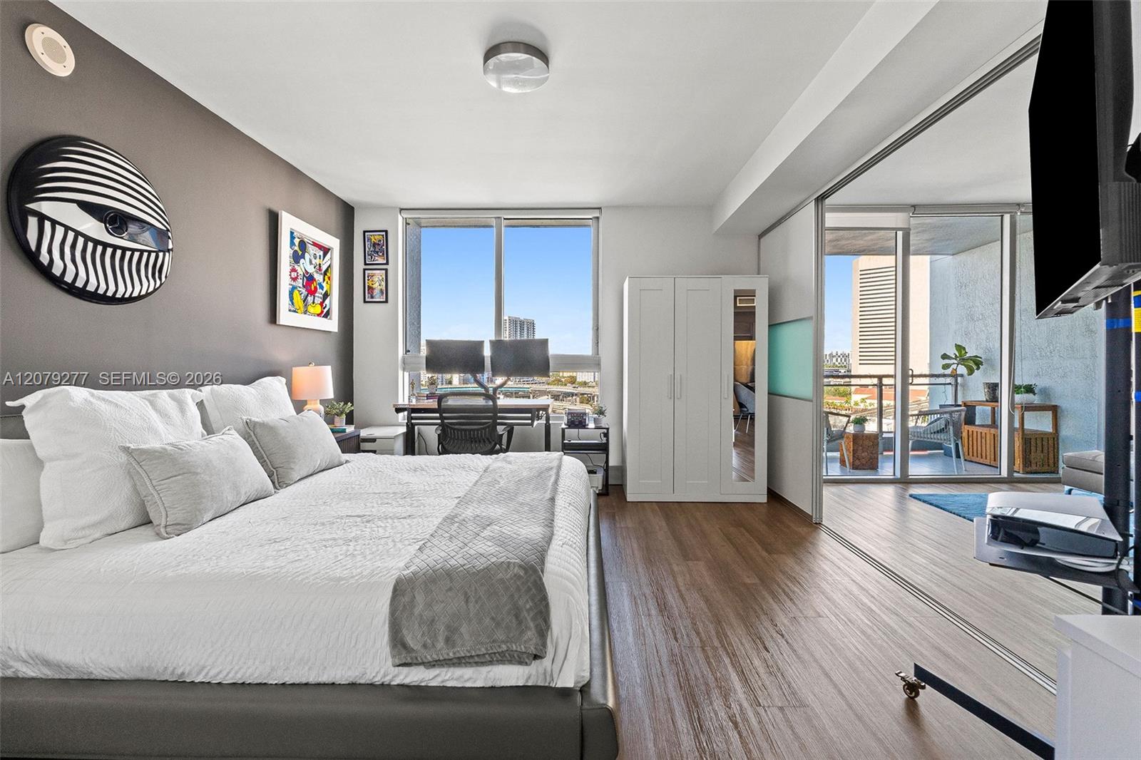 90 SW 3rd Street