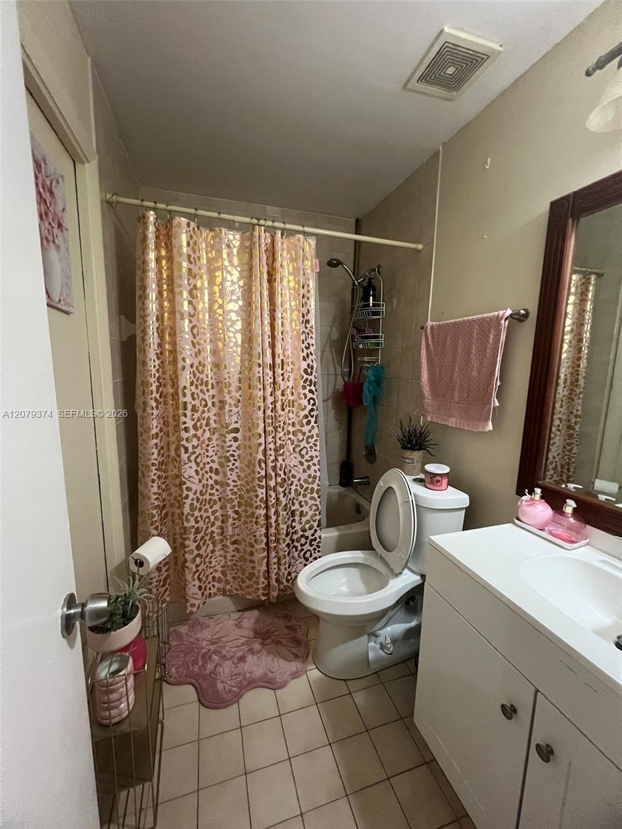 6028 SW 147th Place