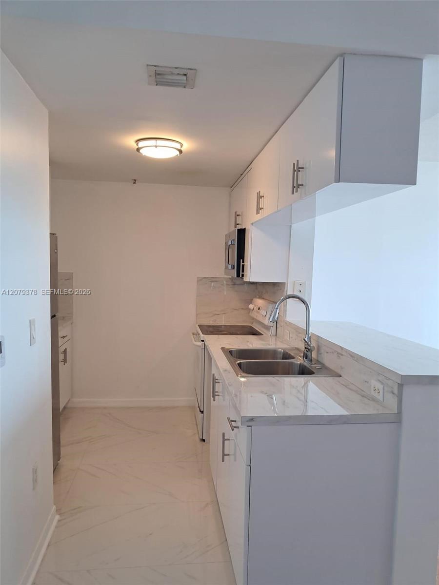 275 NE 18th Street