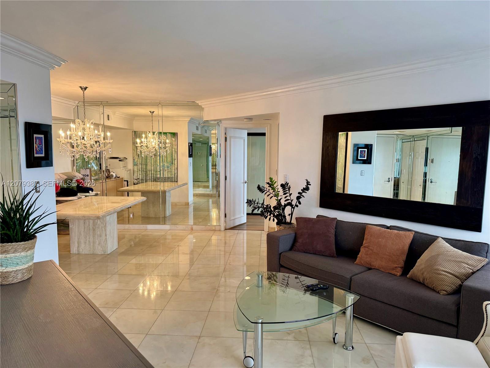 1000 Island Boulevard