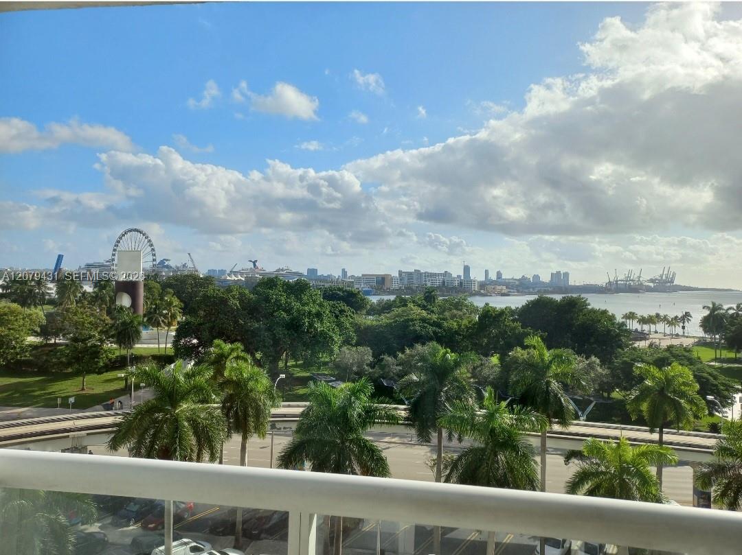 50 Biscayne Boulevard