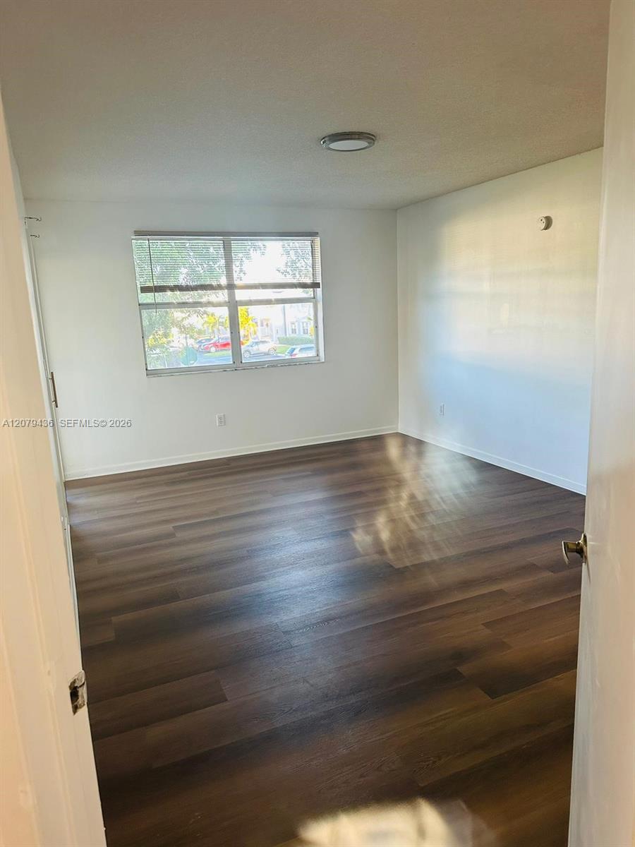 2528 SE 20th Place