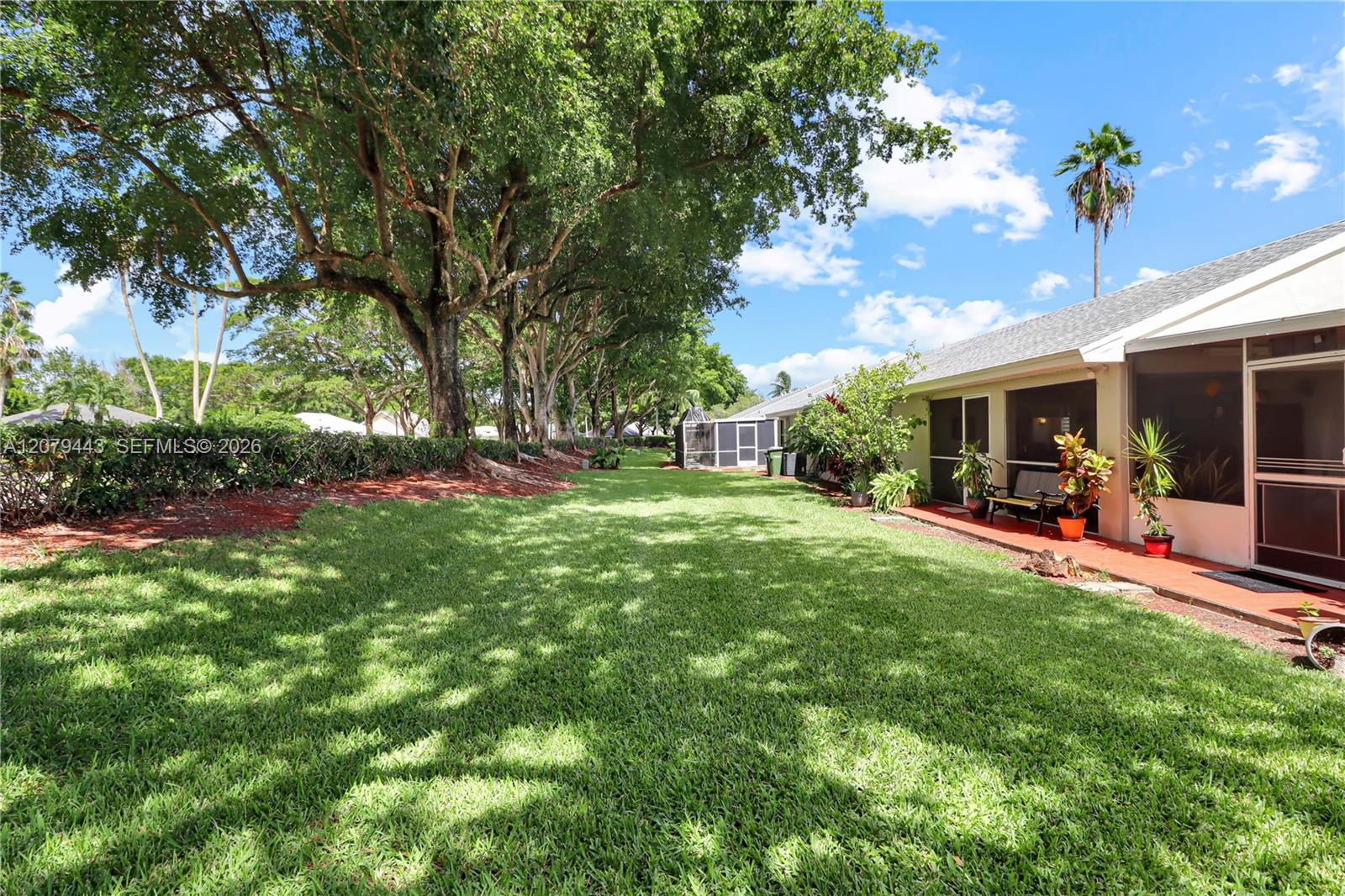 590 SE 19th Drive