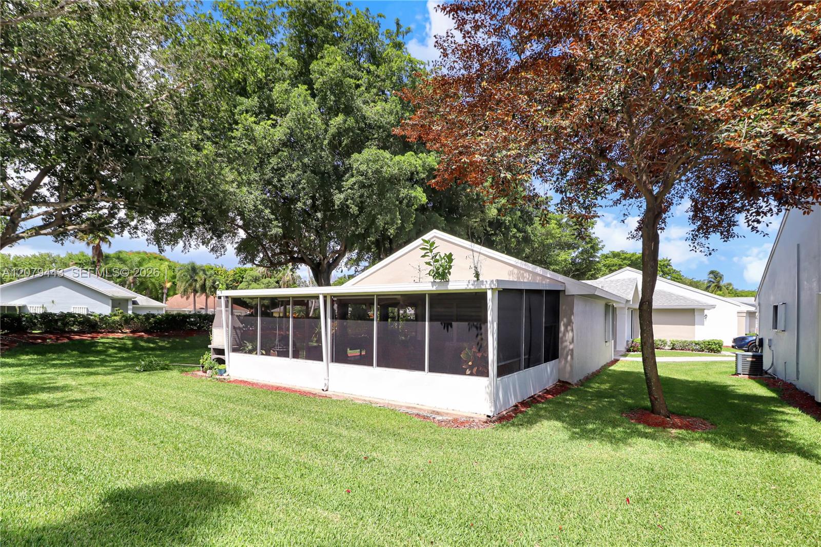 590 SE 19th Drive