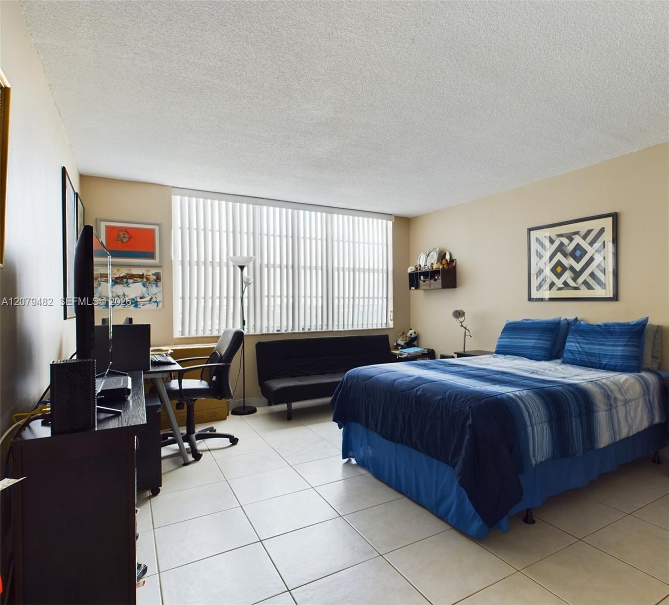 2100 Sans Souci Boulevard