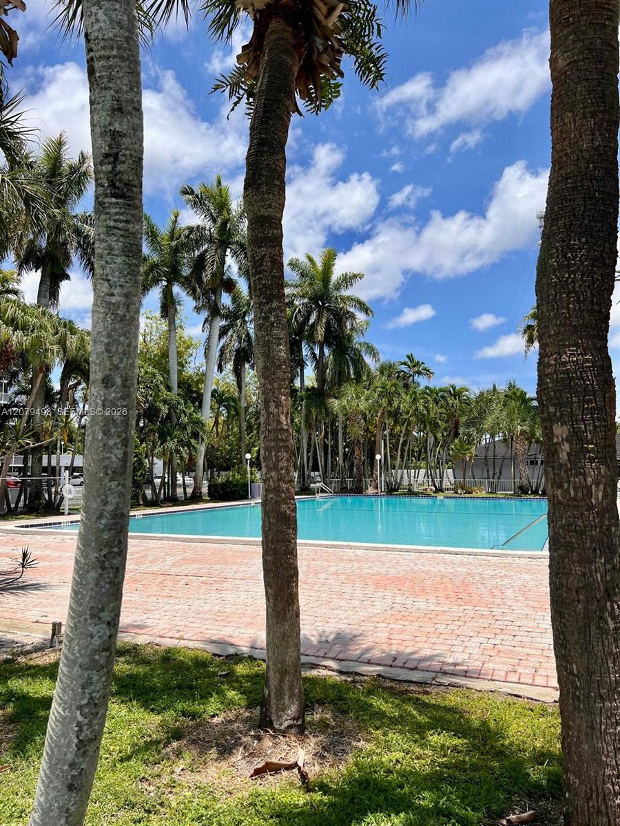 700 NW 214th Street