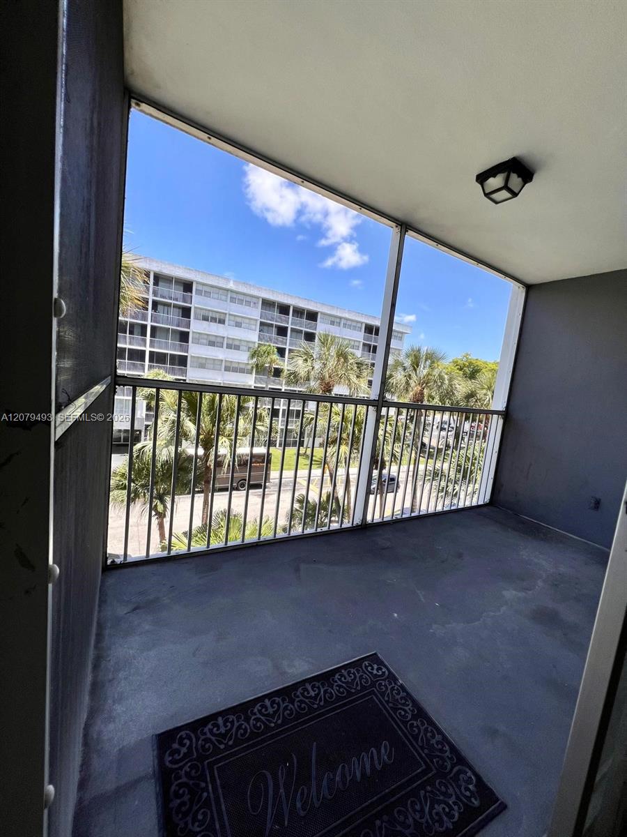 700 NW 214th Street