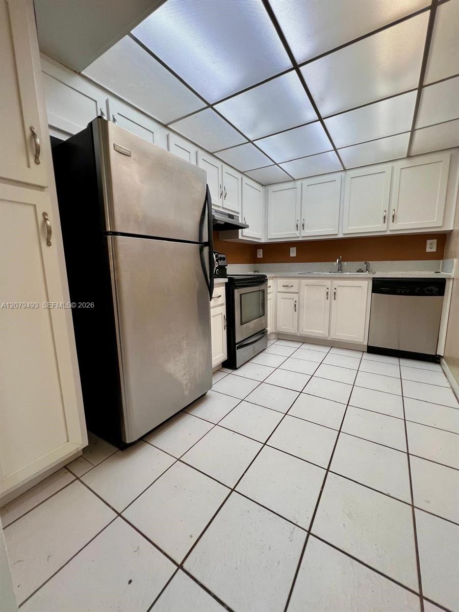 700 NW 214th Street