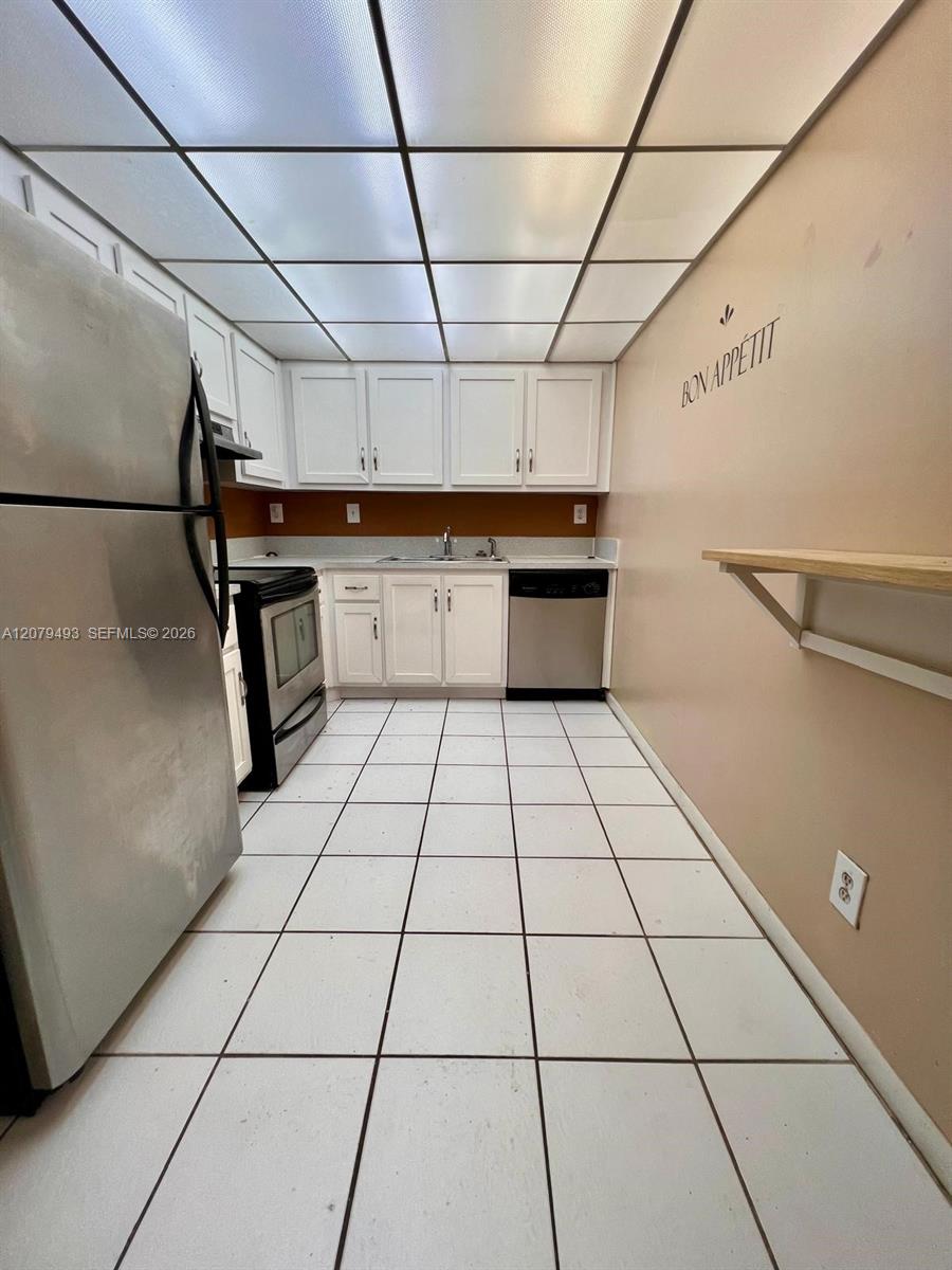 700 NW 214th Street