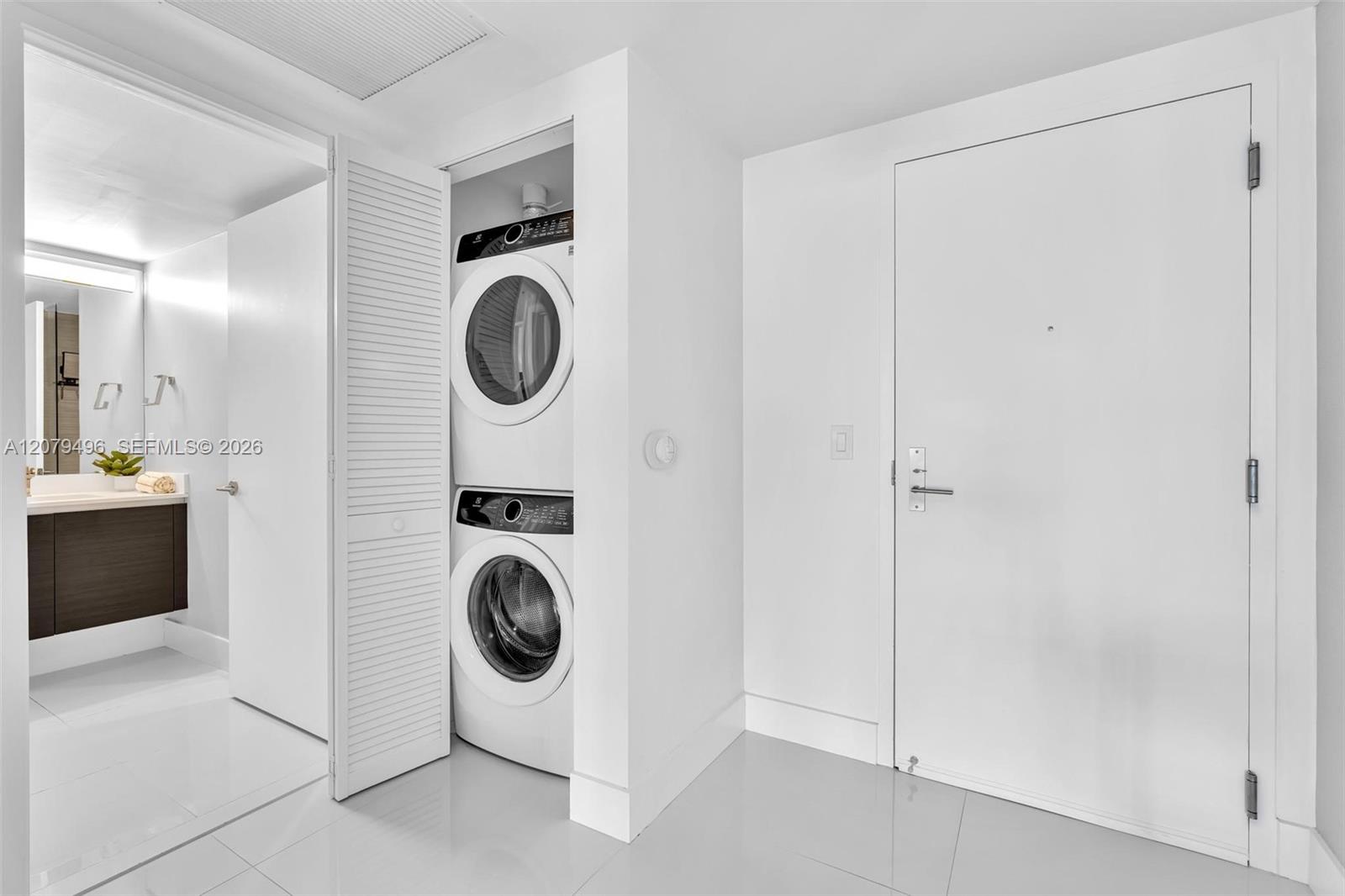 300 Sunny Isles Boulevard