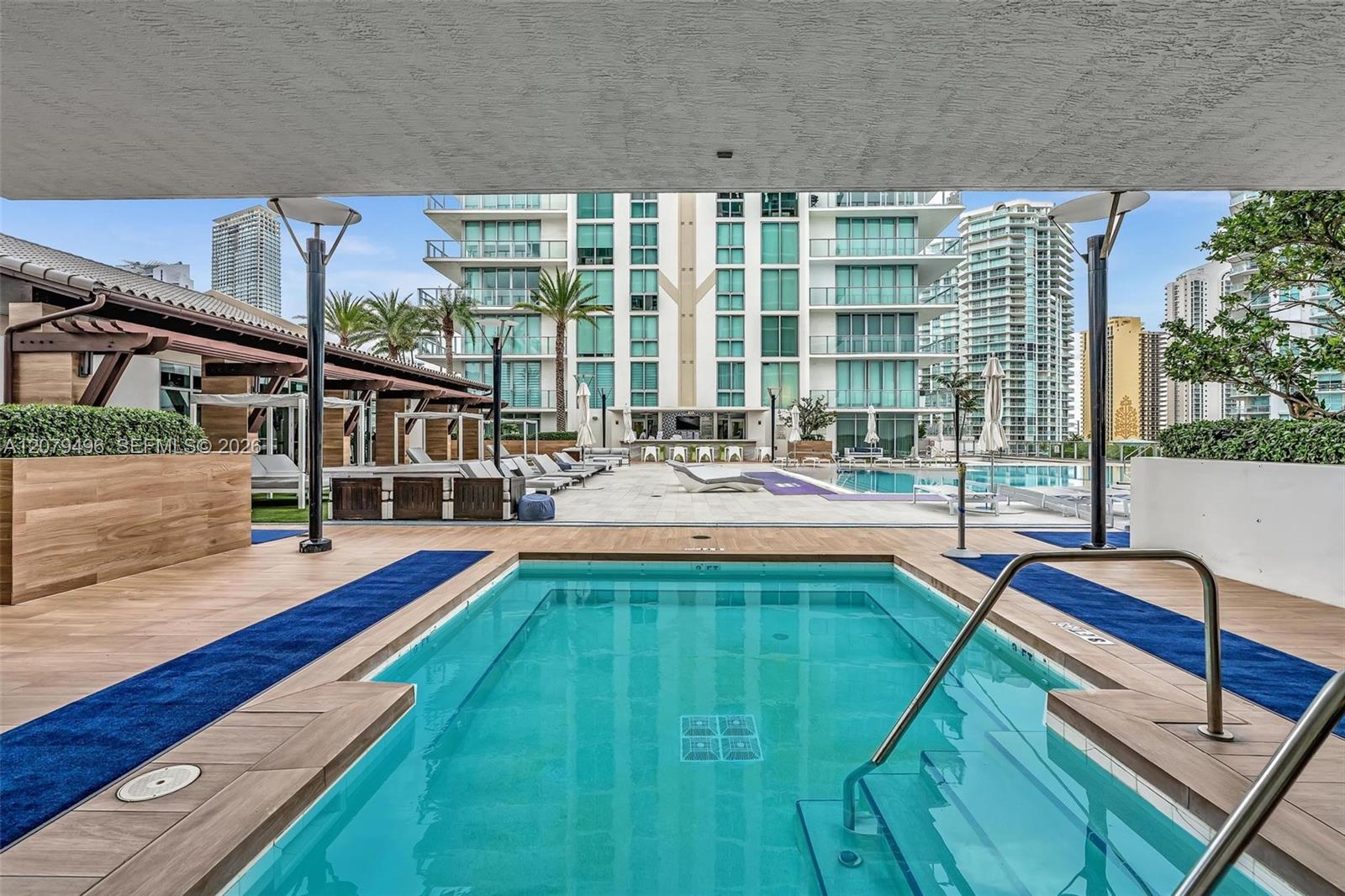 300 Sunny Isles Boulevard