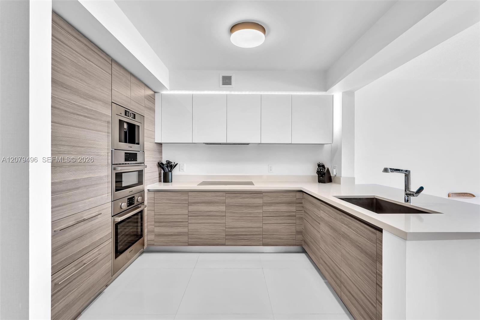 300 Sunny Isles Boulevard