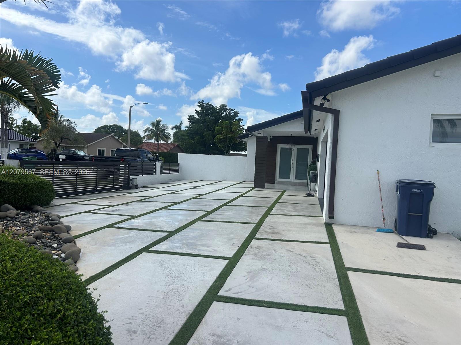 13200 SW 25th Street