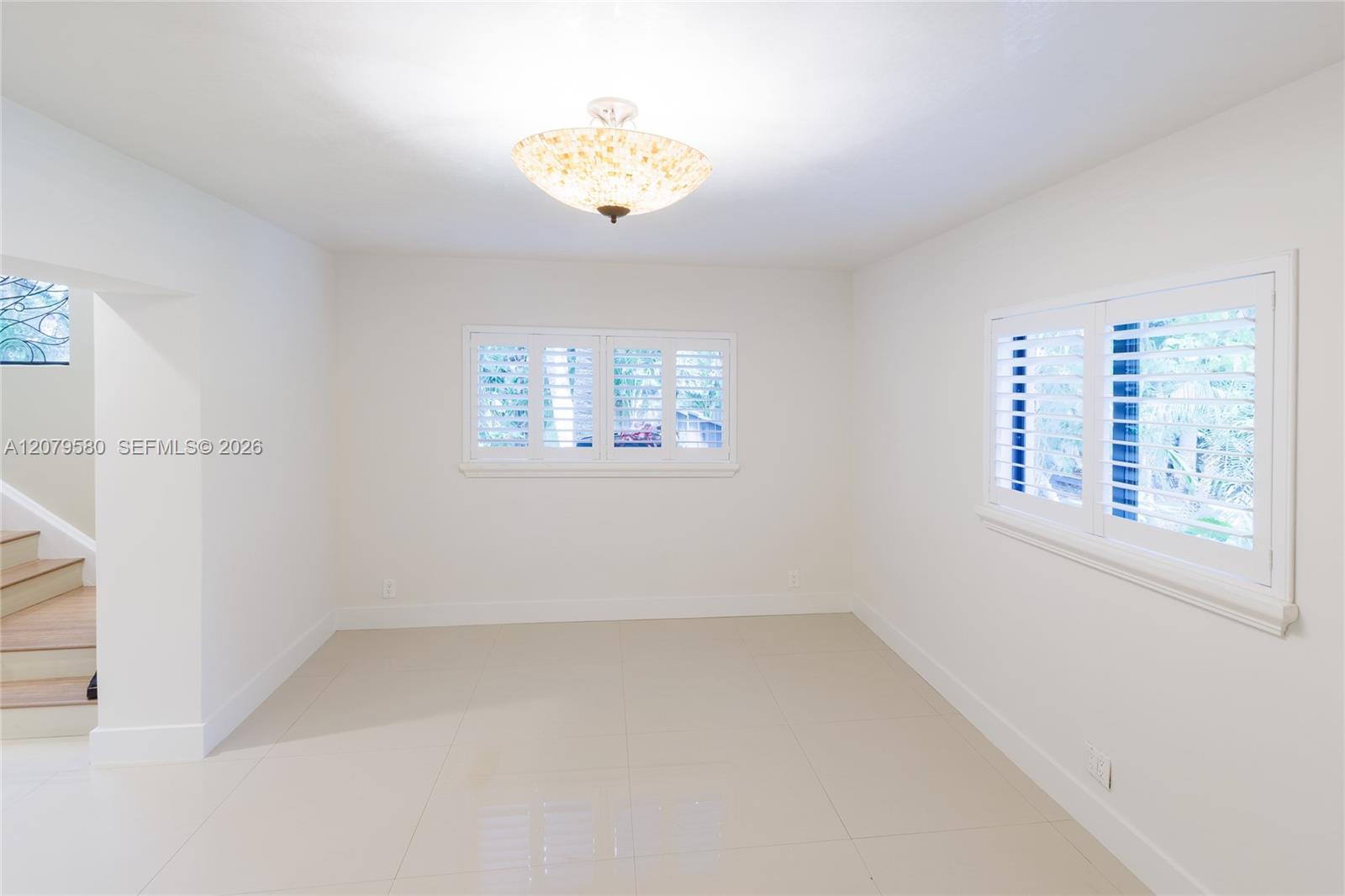 737 NW 4th Street gallery image #14