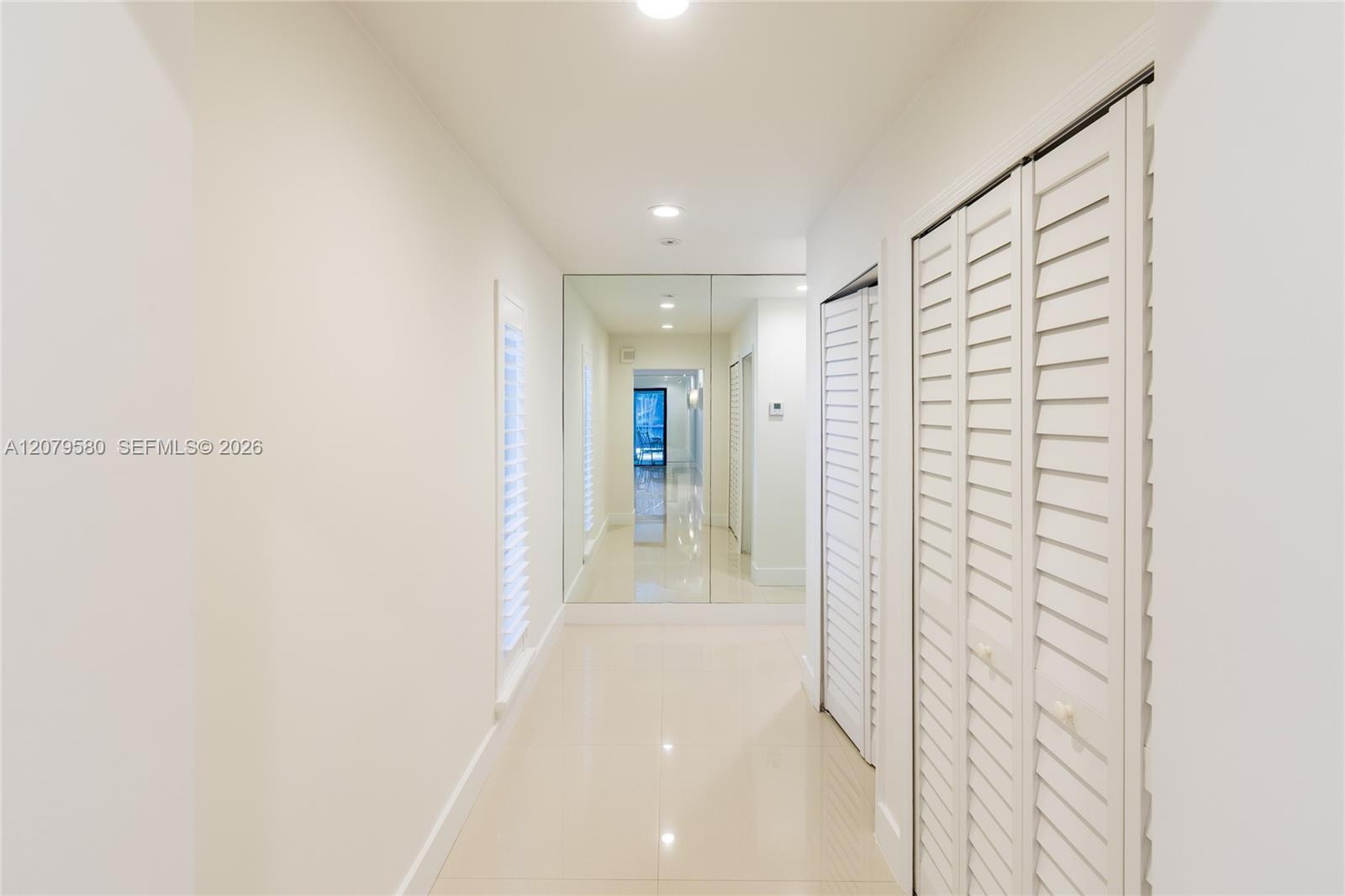 737 NW 4th Street gallery image #35