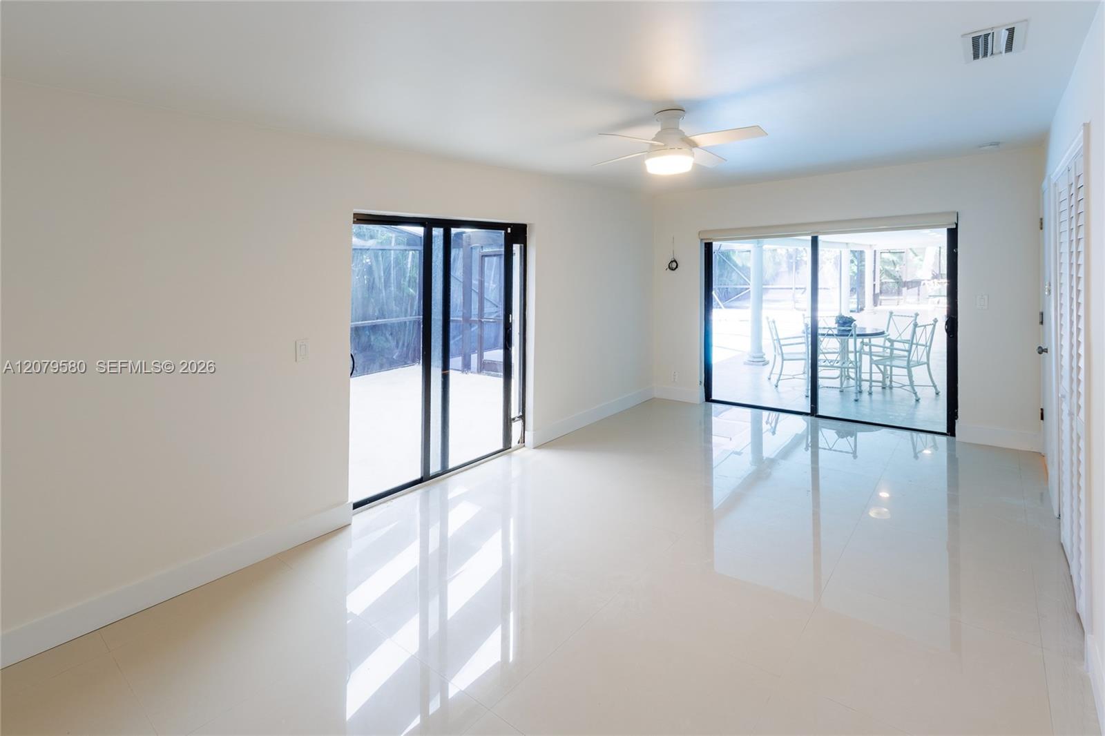 737 NW 4th Street gallery image #43