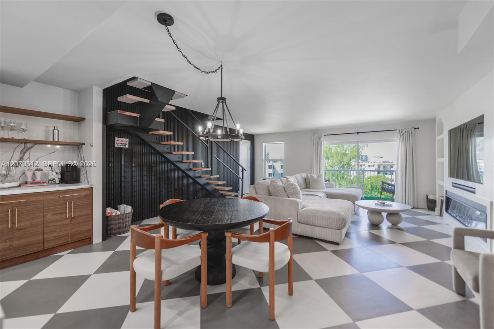 17800 Atlantic Boulevard