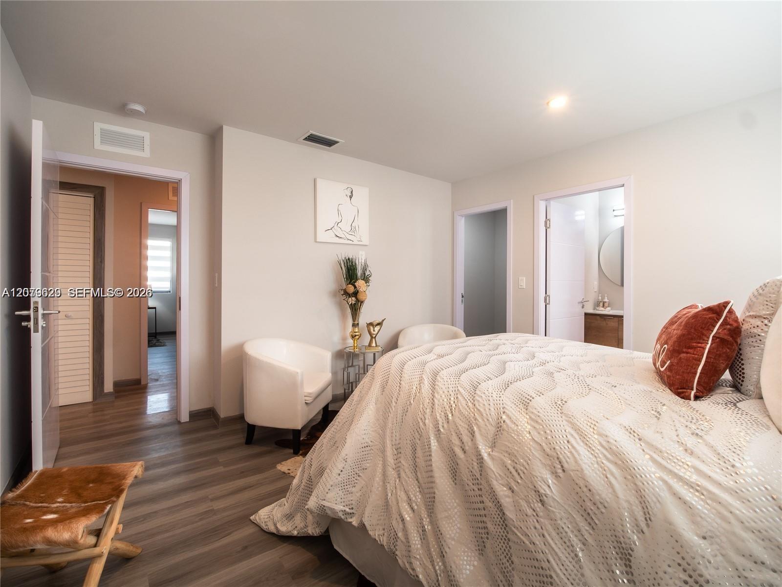 954 NW 8th Street