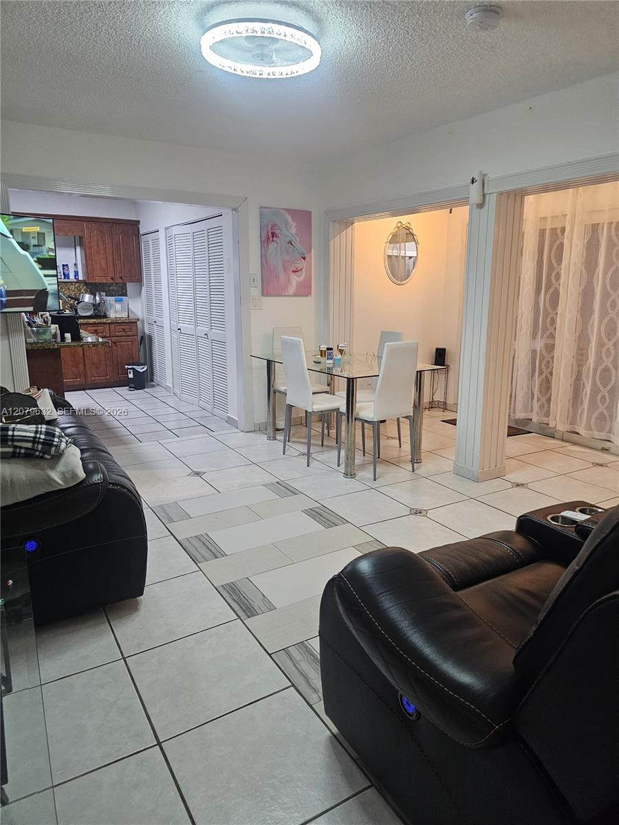 6847 SW 13th Street