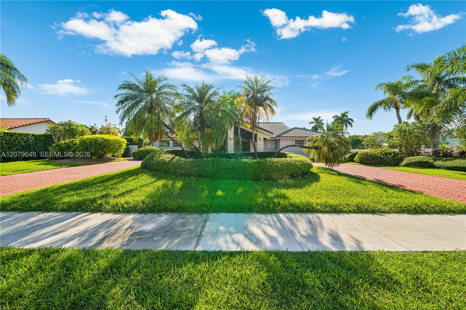 590 NW 132nd Avenue