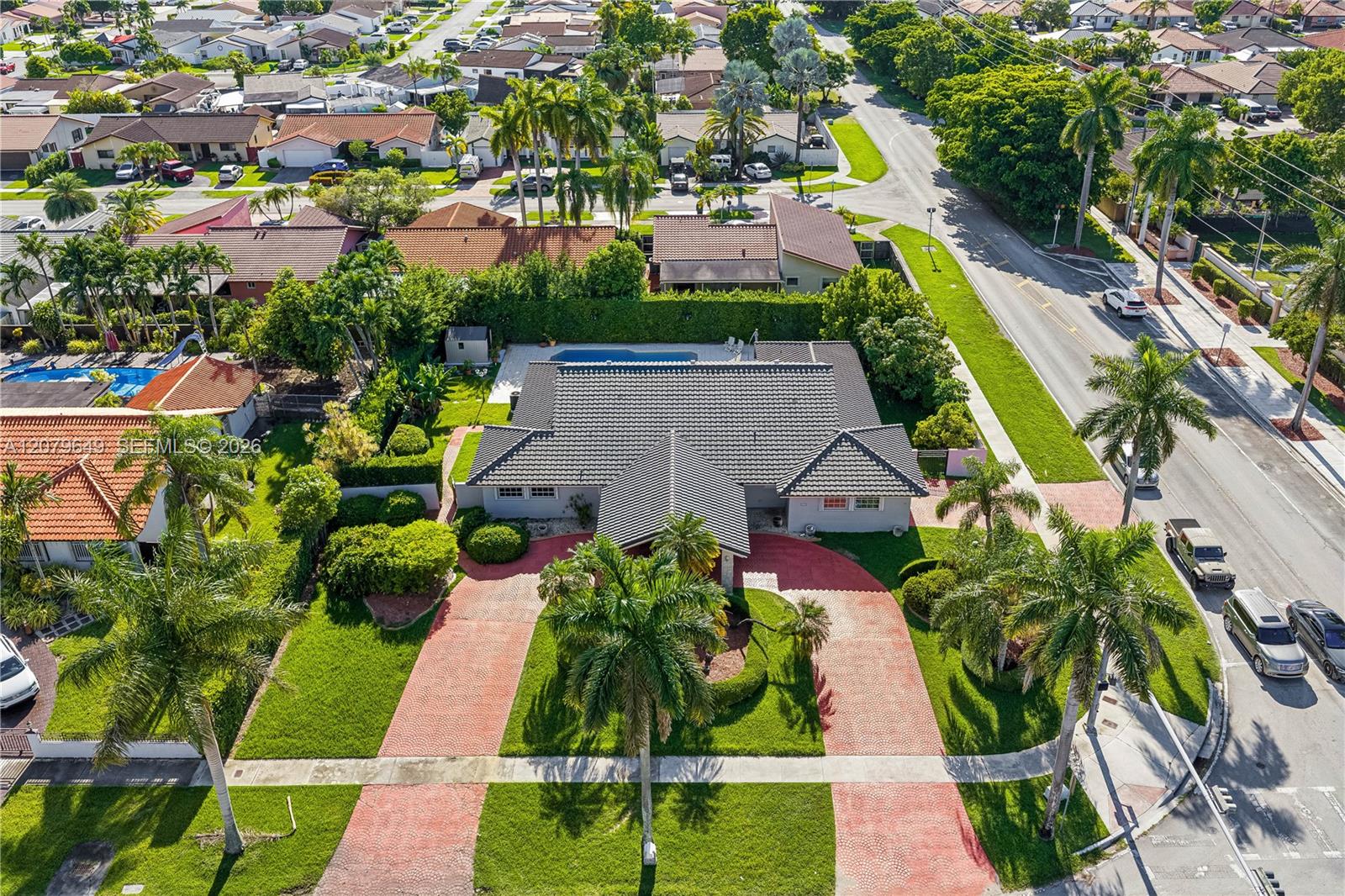 590 NW 132nd Avenue