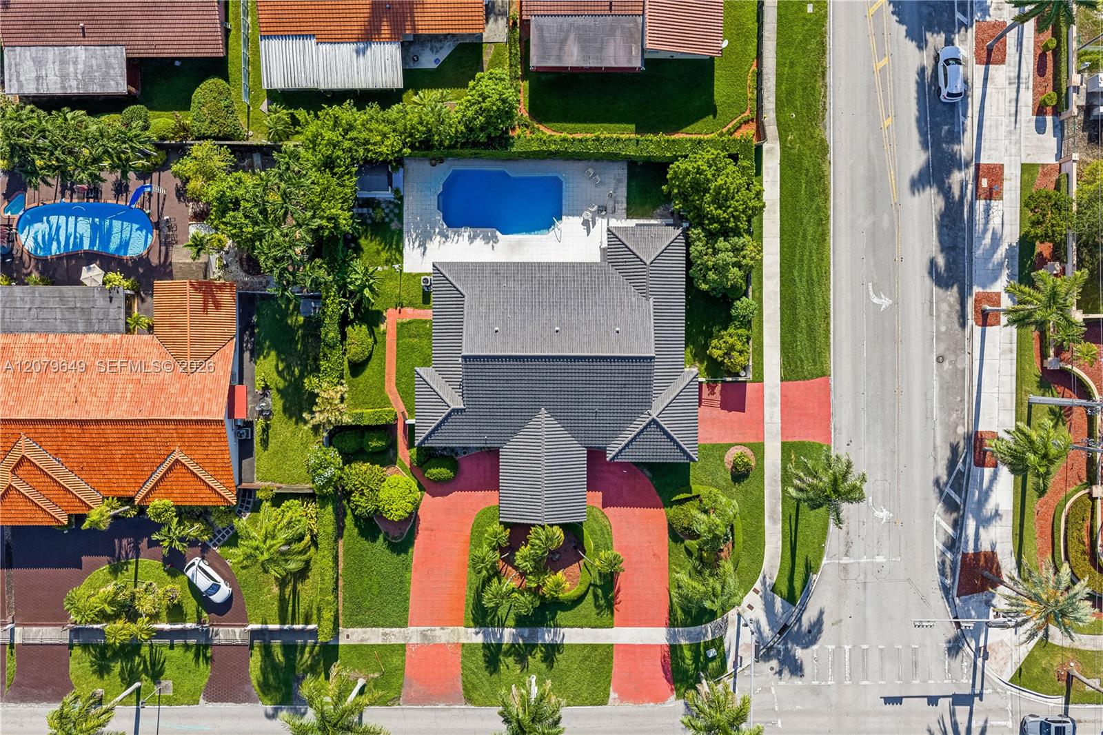 590 NW 132nd Avenue