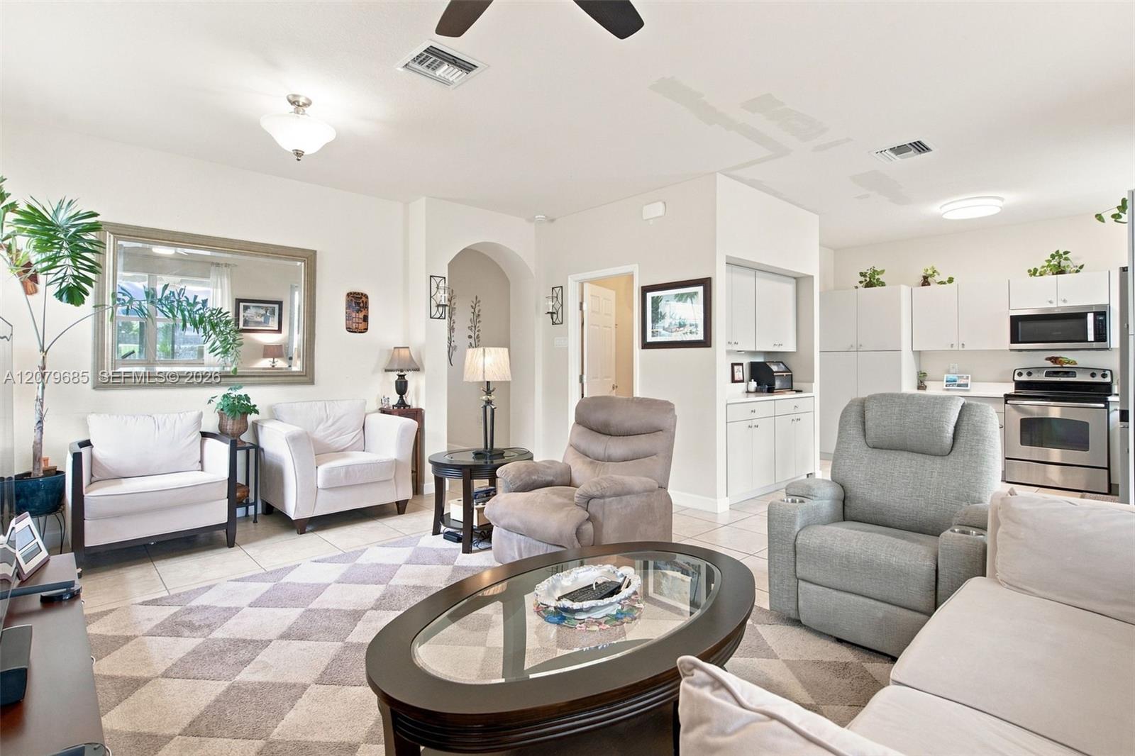 2466 NE 3rd Court