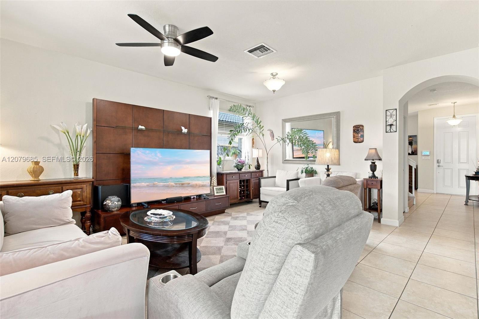 2466 NE 3rd Court