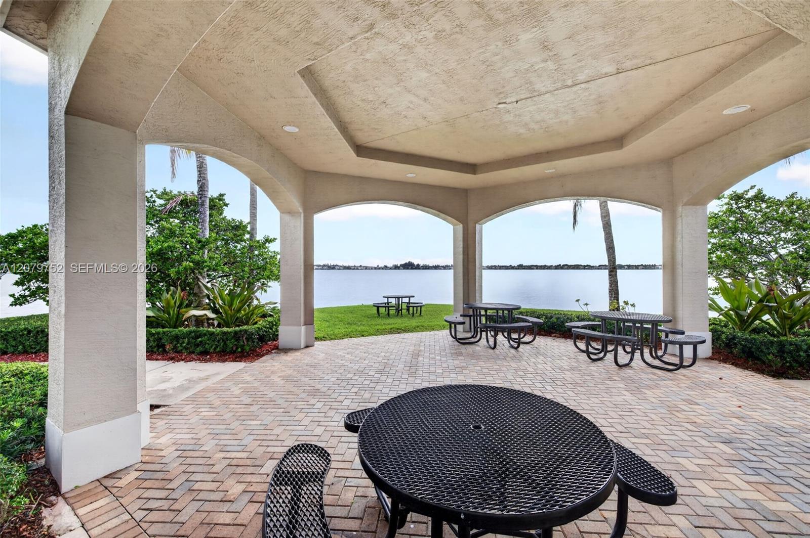 17579 SW 54th Street