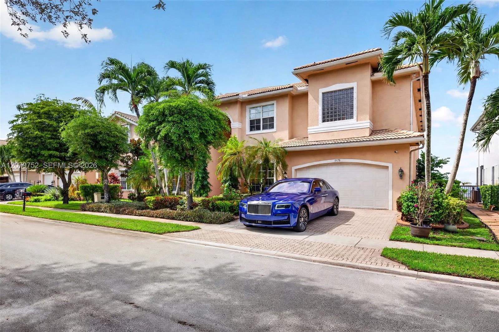 17579 SW 54th Street