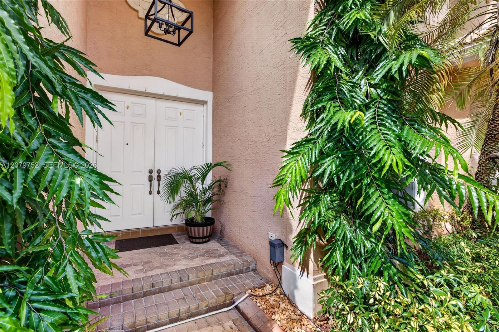 17579 SW 54th Street