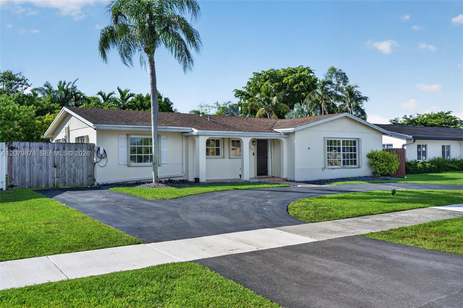 18569 SW 89th Place
