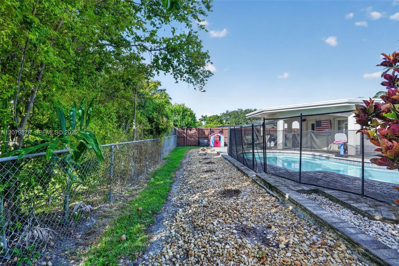 18569 SW 89th Place