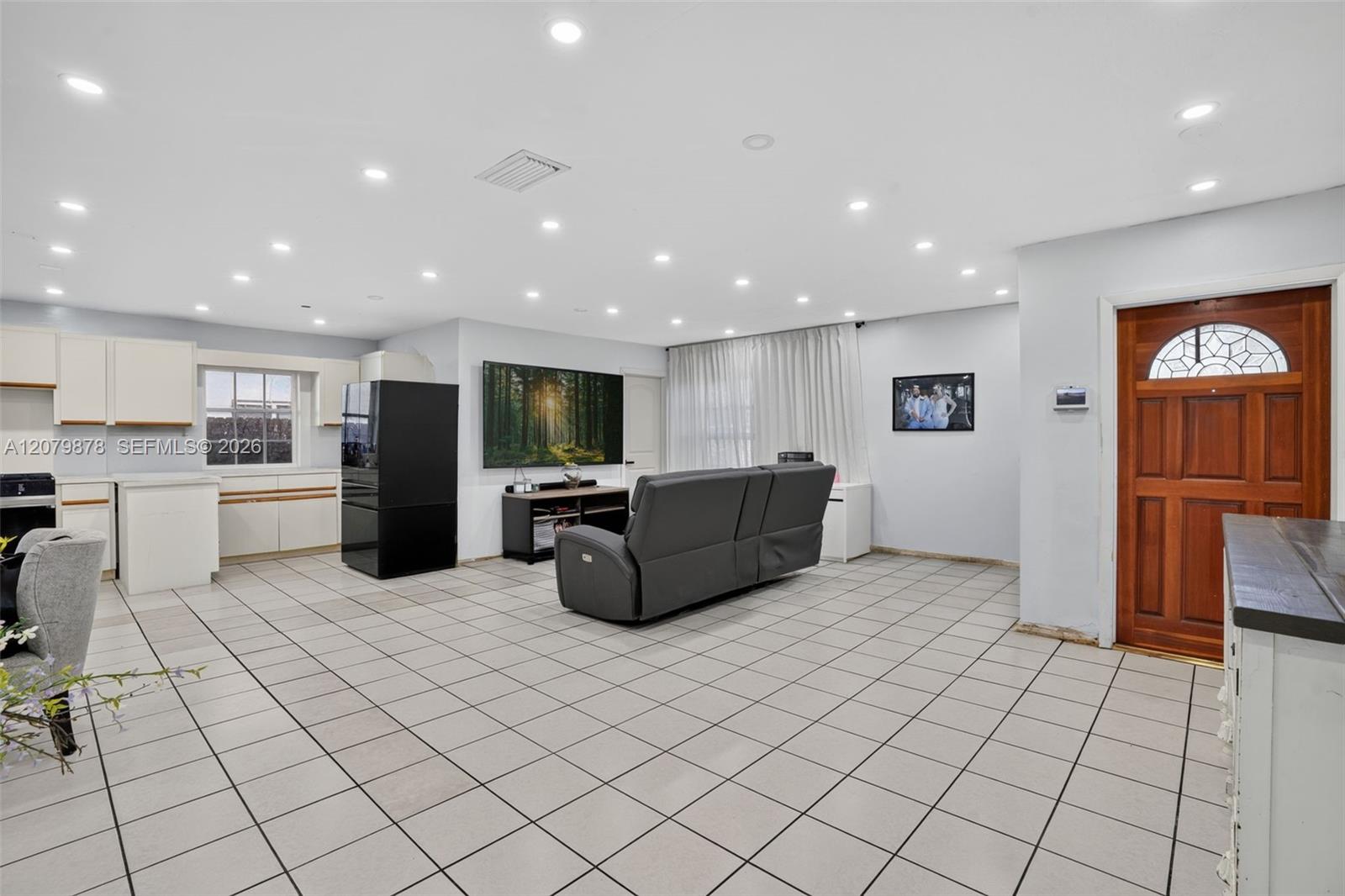 18569 SW 89th Place