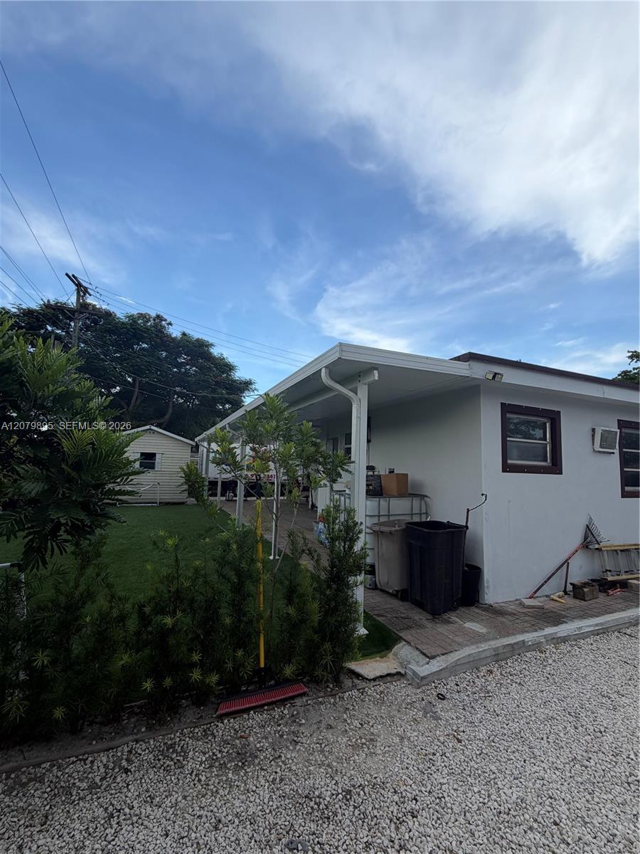10411 SW 51st Street