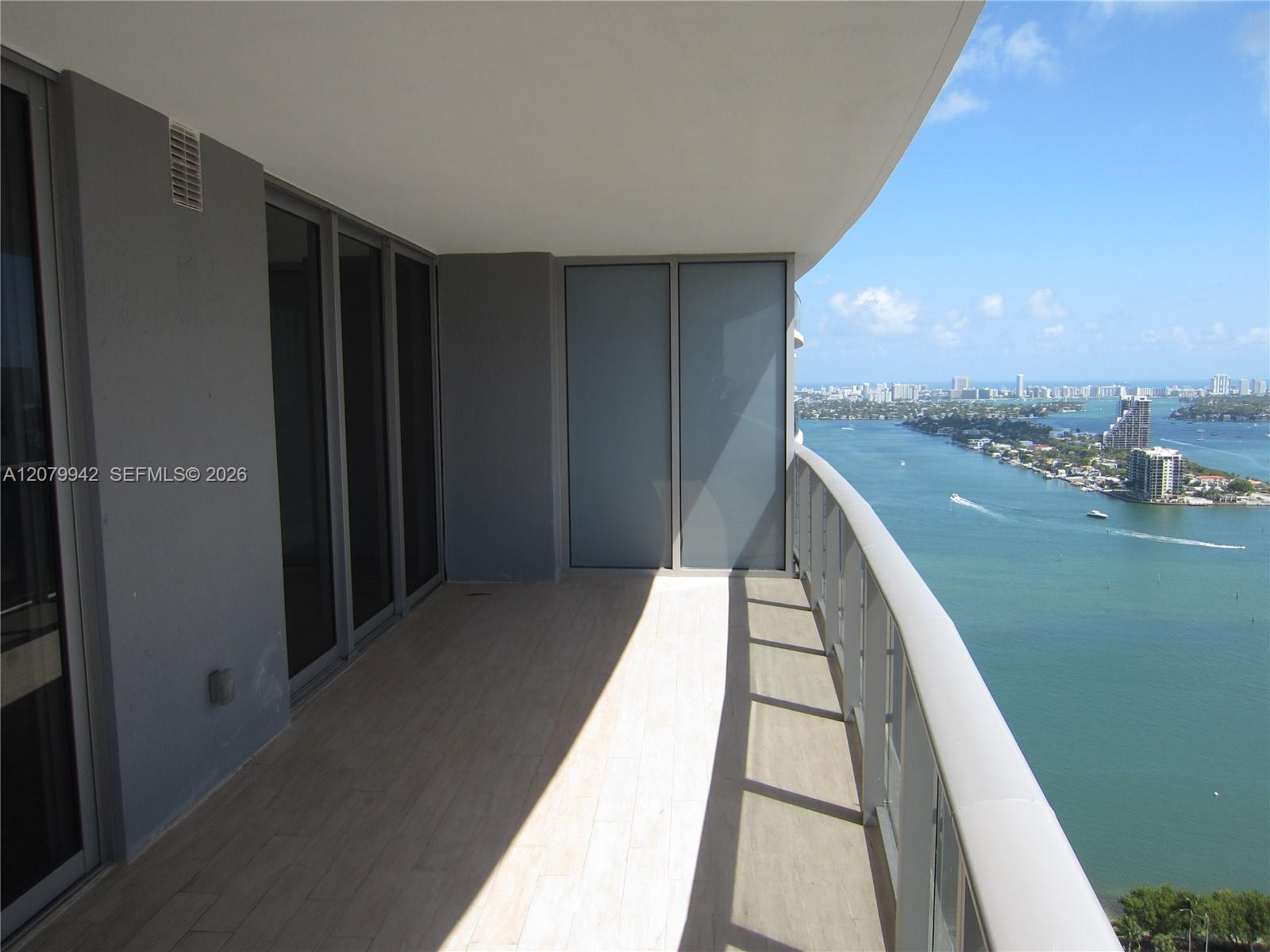 488 NE 18th Street